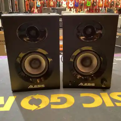 Time-Limited Used Alesis ELEVATE 3 Powered Studio Monitor