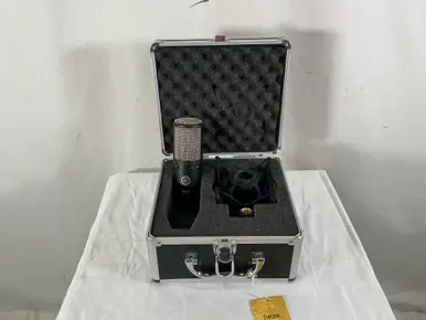 Flash Sale Used Akg P220 + CASE AND MOUNT Condenser Microphone