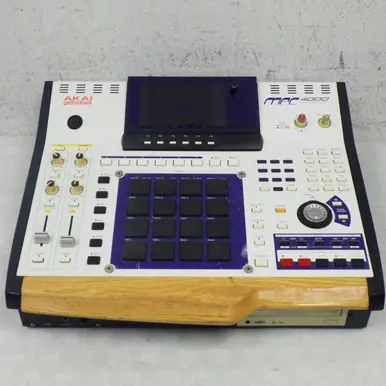 Used Akai MPC 4000 Vintage Drum Machine Seasonal Sale