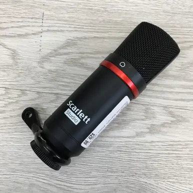 Used Focusrite SCARLETT STUDIO CM25 MKII Condenser Microphone Free Returns