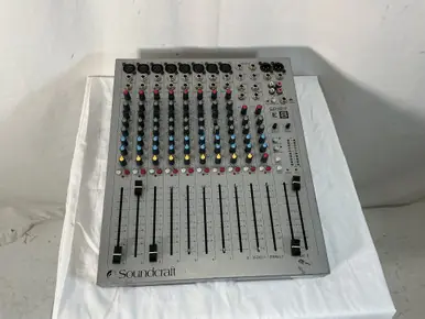 Editor’s Pick Used Soundcraft SPIRIT E8 MIXER Mixing Console