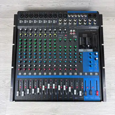 Used Yamaha MG16UX Mixing Console Trending