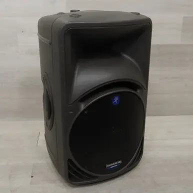 Used Mackie SRM450 Powered Full Range Speaker Cabinet Weekend Sale