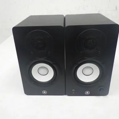 Hassle-Free Returns Used Yamaha HS3 MONITOR PAIR Powered Studio Monitor
