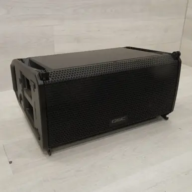 Used QSC LA108 Active Line Array Full Range Speaker Cabinet Best Choice