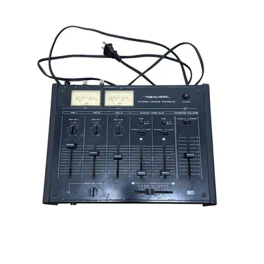 Price Cut Used Realistic STEREO MIXING CONSOLE Mixer