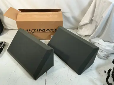 Wholesale Used ULTIMATE ACOUSTICS UA-BTB BASS TRAP Pro Sound Product