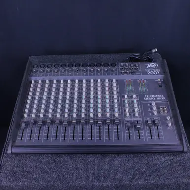 Used Peavey UNITY SERIES 2002 Mixing Console Top Pick