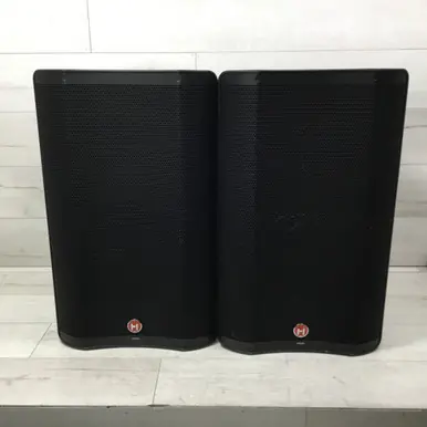 Used Harbinger VARI V2315 POWERED 15 INCH PAIR Powered Full Range Speaker Cabinet Super Sale