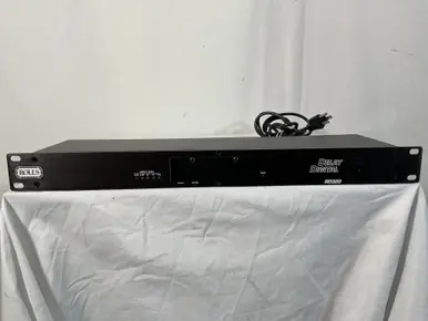 Used Rolls RD320 DELAY DIGITAL Delay Editor’s Pick