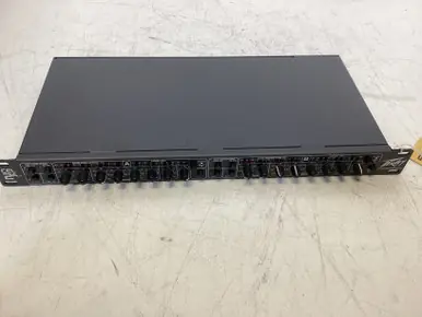 Clearance Used Peavey CEL 2A Pro Sound Product