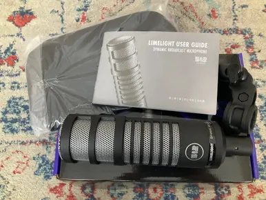 Get Yours Used 512 AUDIO LIMELIGHT DYN MIC Dynamic Microphone