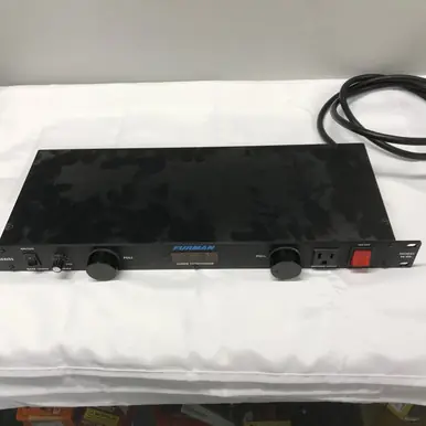 Used Furman M-8D POWER CONDITIONER Pro Sound Product Place Order