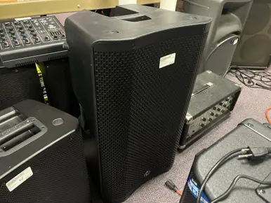 Exclusive Offer Used Harbinger V4115 Speaker Cabinet