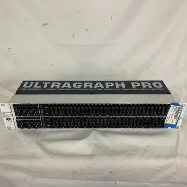 Used Behringer ULTRAGRAPH FBQ3102HD Pro Sound Effect While Supplies Last