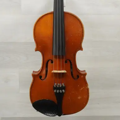Final Sale Used Glaesel V132E Violin 4/4 Size