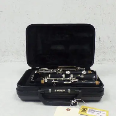 Used Yamaha ADVANTAGE YCL-200AD Resonite Clarinet Last Chance