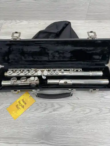 Used Gemeinhardt 22SP FLUTE Student Flute Seasonal Sale