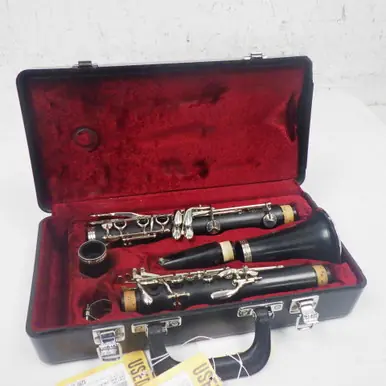 Professional Grade Used Jupiter CEC-635 CALRINET Resonite Clarinet