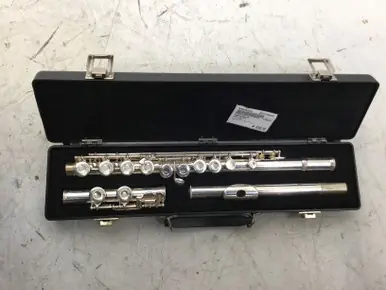 New Release Used Gemeinhardt 2SP FLUTE Student Flute