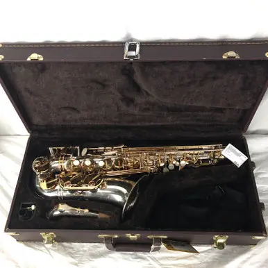 Used Accent AS910S Alto Saxophones Alto Saxophones Latest