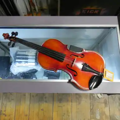 Used Scherl & Roth ROTH 1308 4/4 OUTFIT Violins Violins Fan Favorite