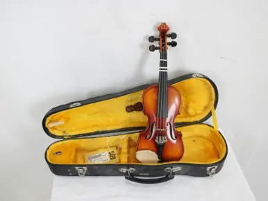 Handmade Used Suzuki 101RR 1/16TH VIOLIN Violins Violins