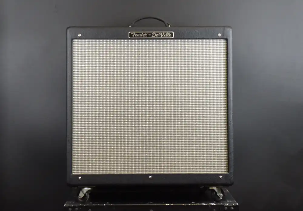 Low Price USED Hot Rod De Ville 4x10 Combo, Recent– Dave's Guitar Shop
