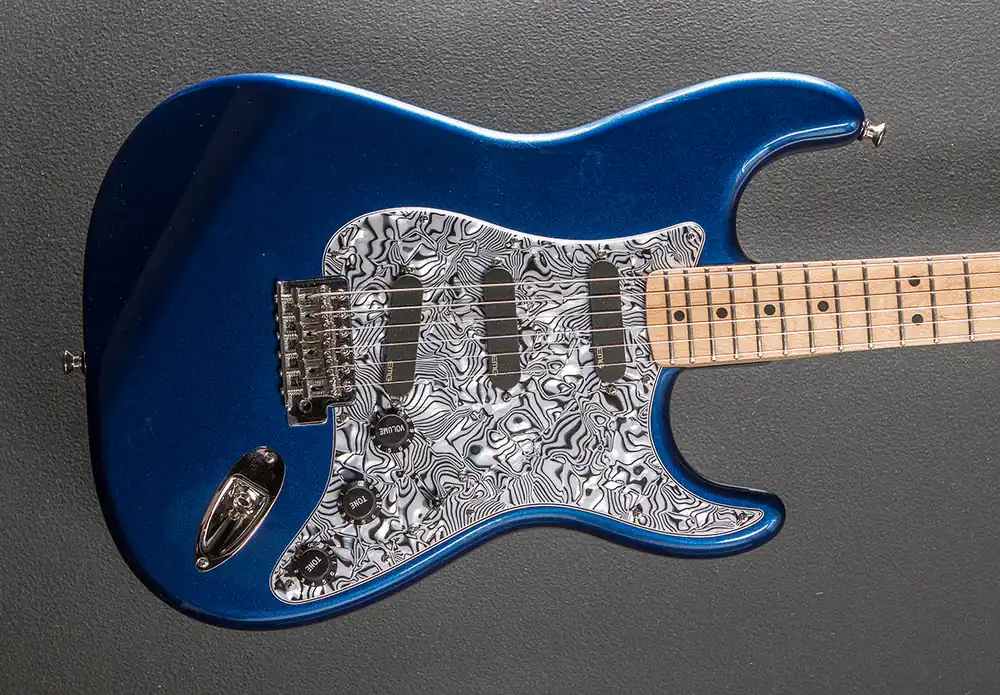 High Quality Used Standard Strat '07– Dave's Guitar Shop