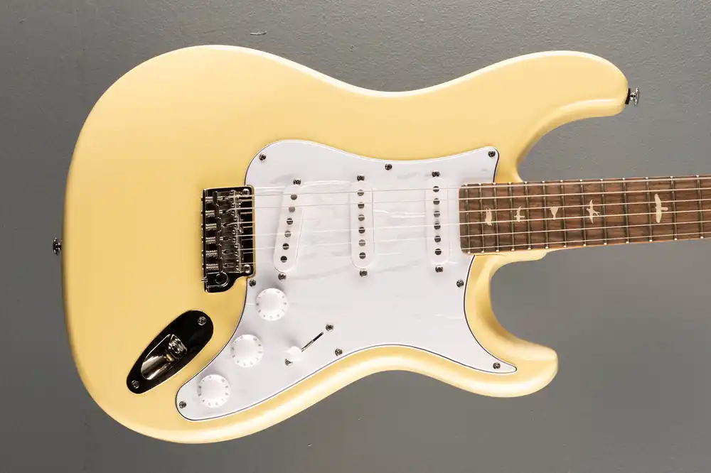 SE Silver Sky Rosewood, '22– Dave's Guitar Shop Time-Limited