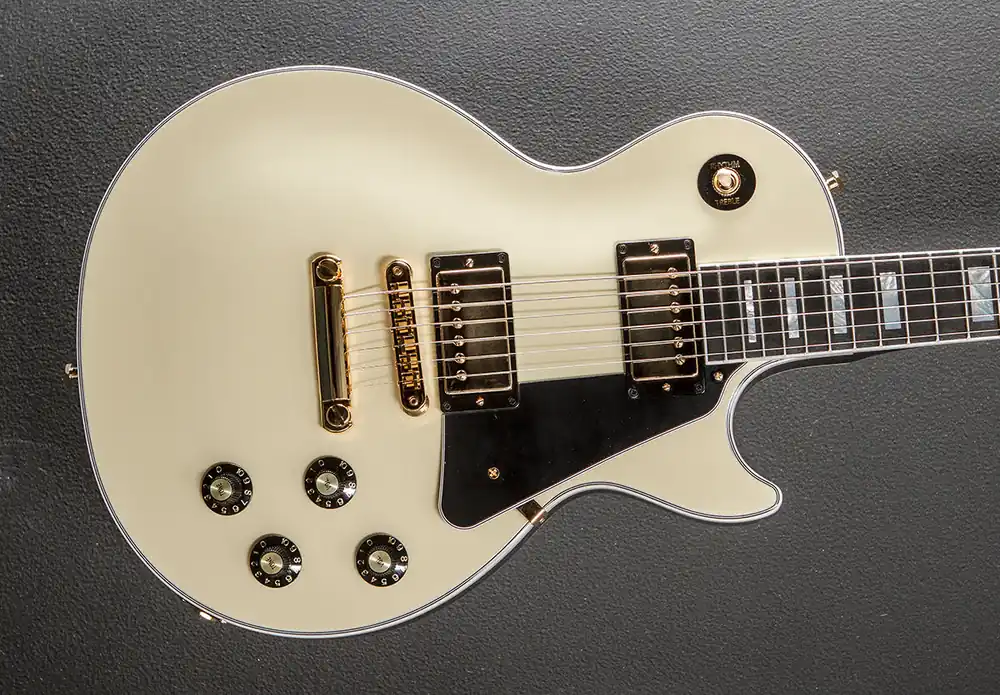 Popular Les Paul Custom 70's - Buttercream Top– Dave's Guitar Shop