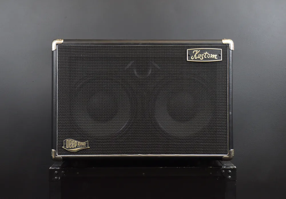Hassle-Free Returns Deep210 - 2x10" Cab, Recent– Dave's Guitar Shop