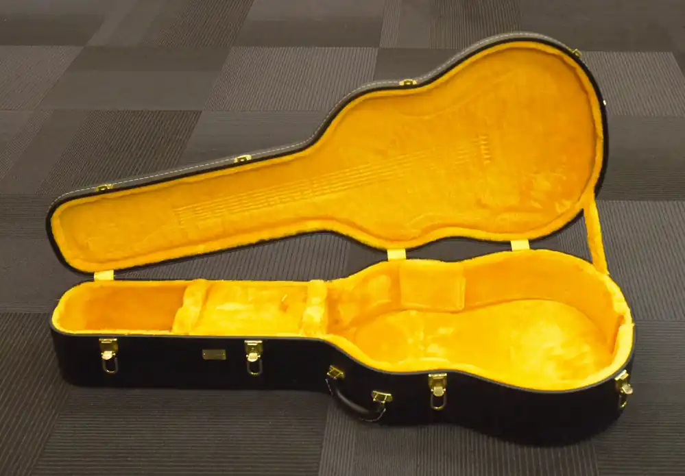 Mega Sale Custom Shop J-45/Hummingbird Case - Black, Recent– Dave's Guitar Shop
