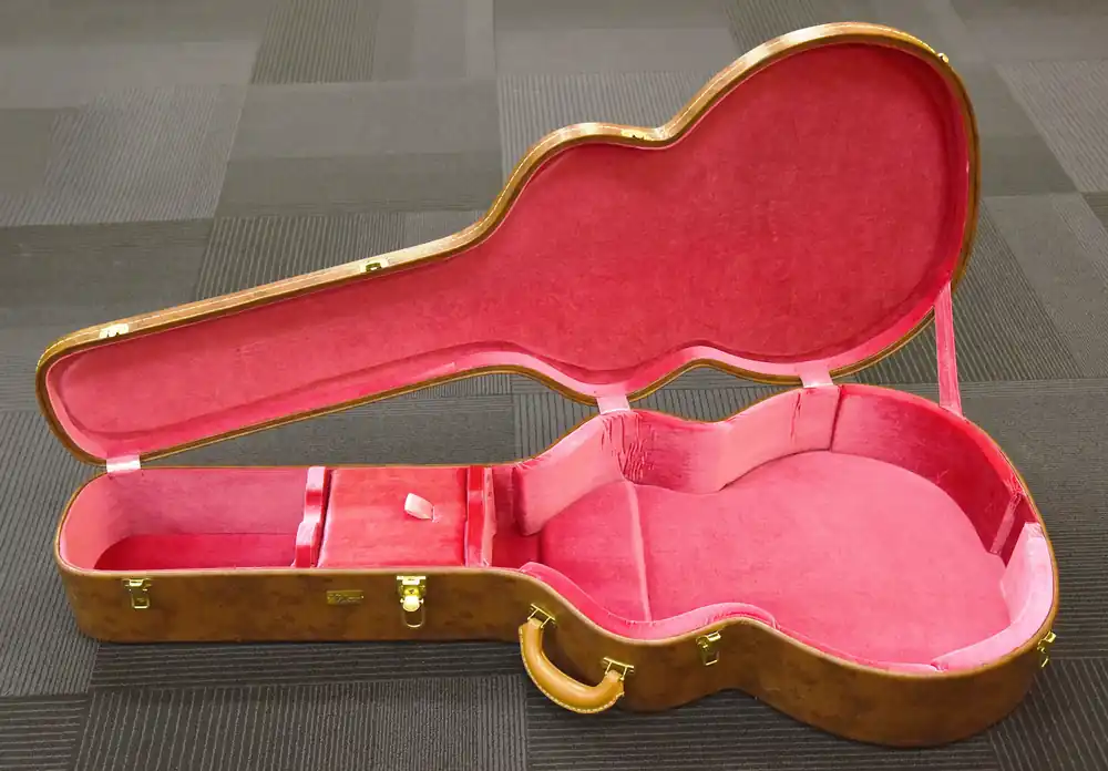 Lifton Historic SJ-200 Case, Recent– Dave's Guitar Shop Authentic