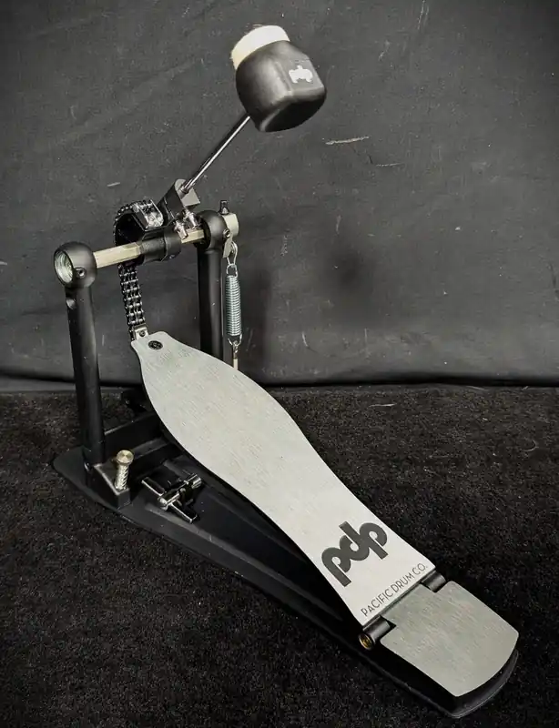 Editor’s Pick 800 Series Single Bass Drum Pedal– Dave's Guitar Shop