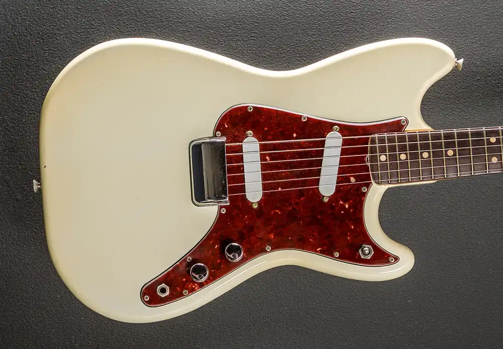 Super Sale Used Duo-Sonic '63– Dave's Guitar Shop