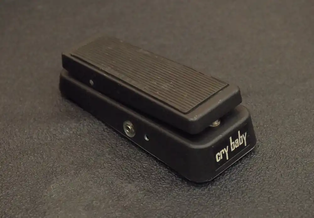 Weekend Sale GCB-95 Cry Baby, Recent– Dave's Guitar Shop