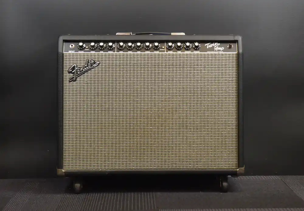 USED Twin Amp, '01– Dave's Guitar Shop Editor’s Pick