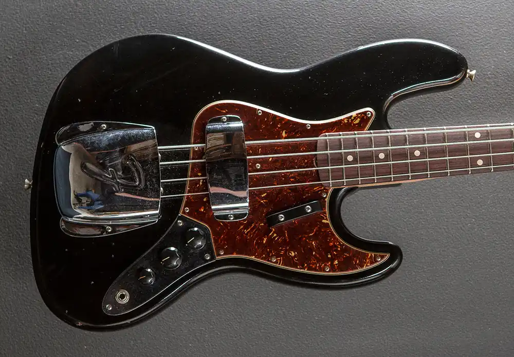 Used 1964 Journeyman Relic Jazz Bass '23– Dave's Guitar Shop Best Choice