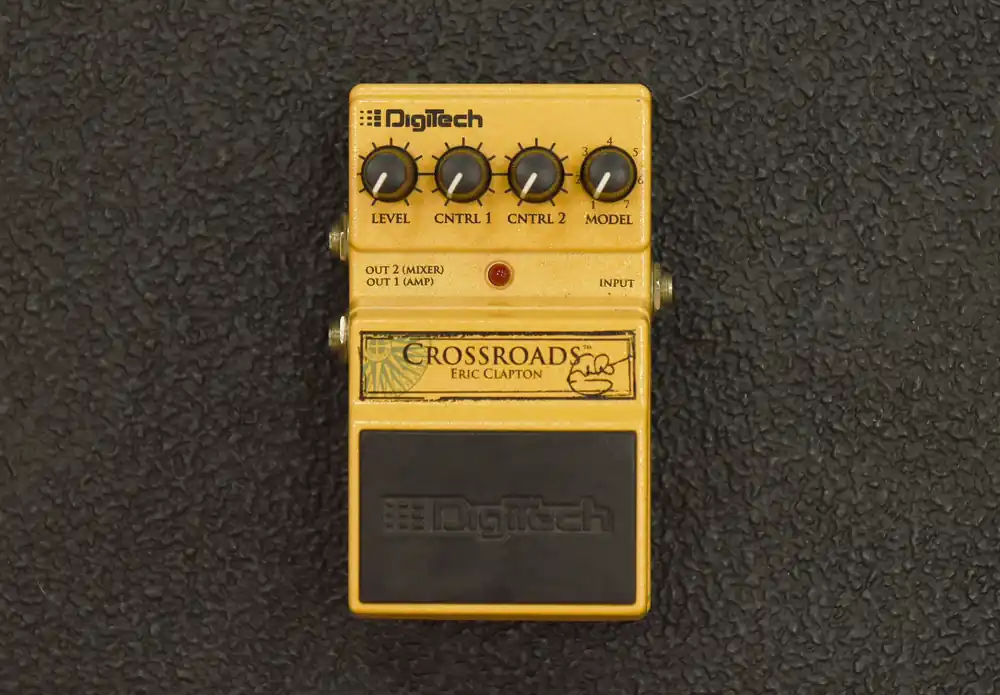 Big Sale Crossroads, Recent– Dave's Guitar Shop