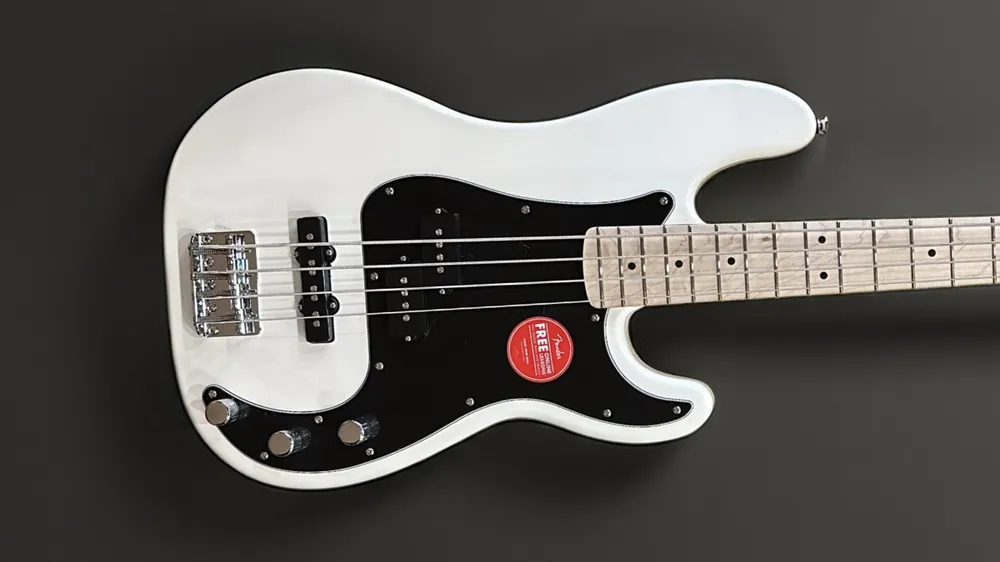 Modern Affinity Series Precision Bass PJ - Olympic White w/Maple– Dave's Guitar Shop