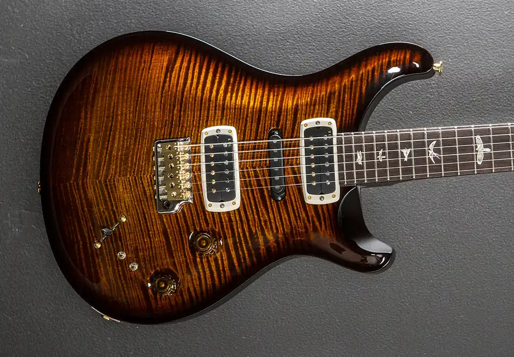 Final Sale Modern Eagle V 10 Top - Black Gold Wraparound Burst– Dave's Guitar Shop
