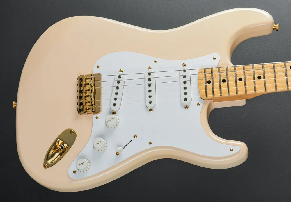 Cheap Used Limited Edition 1954 Hardtail Stratocaster DLX Closet Classic '24– Dave's Guitar Shop