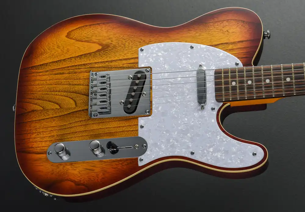 Latest 53OP– Dave's Guitar Shop